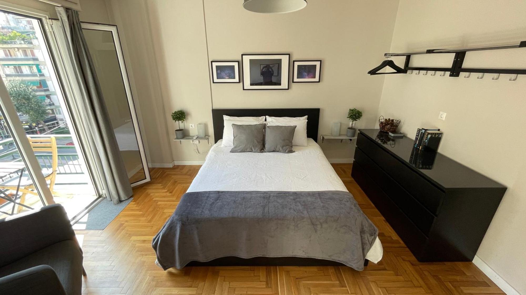 4 Newly Renovated Charming Apartments Steps From Panormou Metro Station Athen Zimmer foto