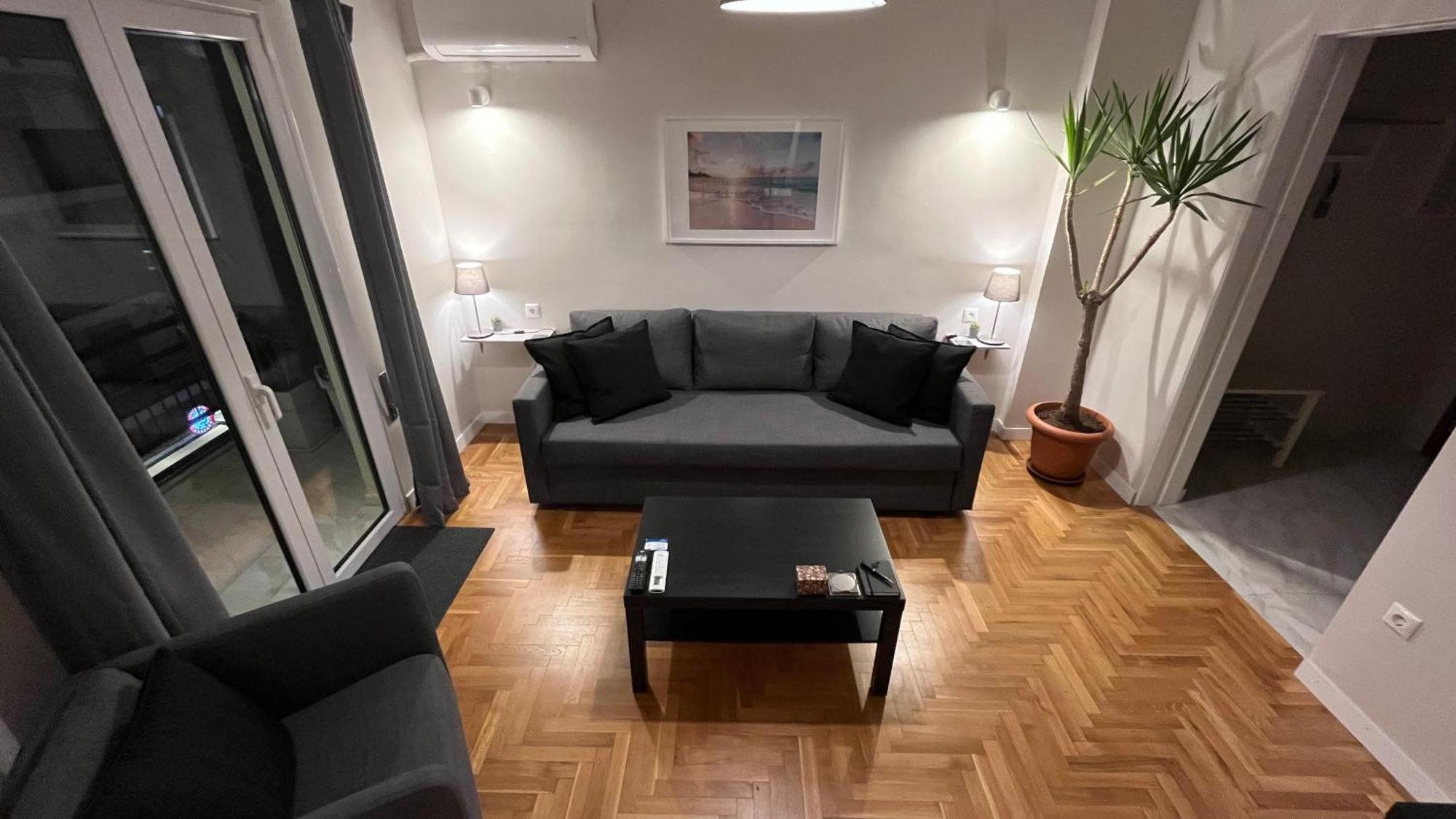 4 Newly Renovated Charming Apartments Steps From Panormou Metro Station Athen Zimmer foto