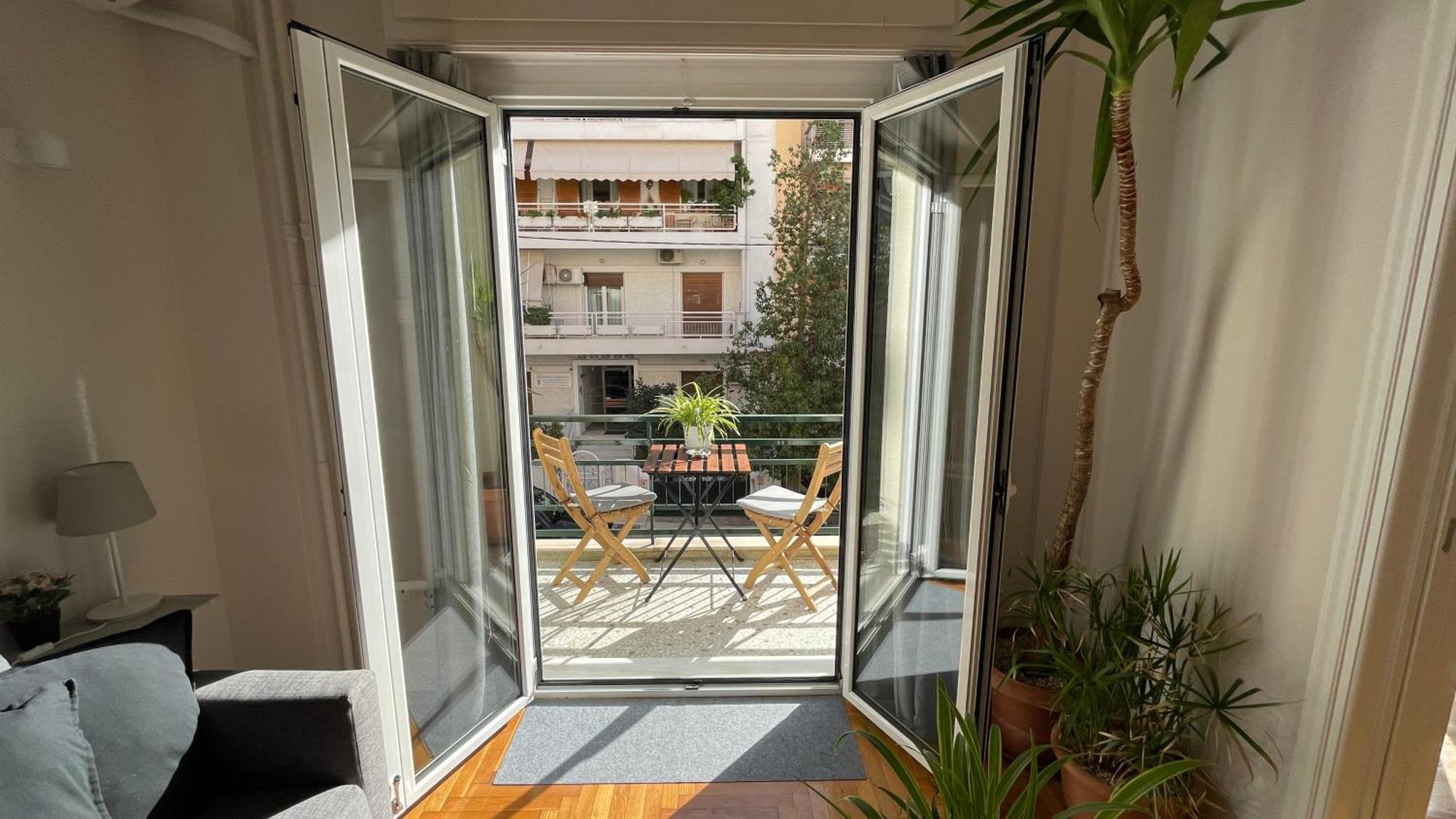 4 Newly Renovated Charming Apartments Steps From Panormou Metro Station Athen Zimmer foto