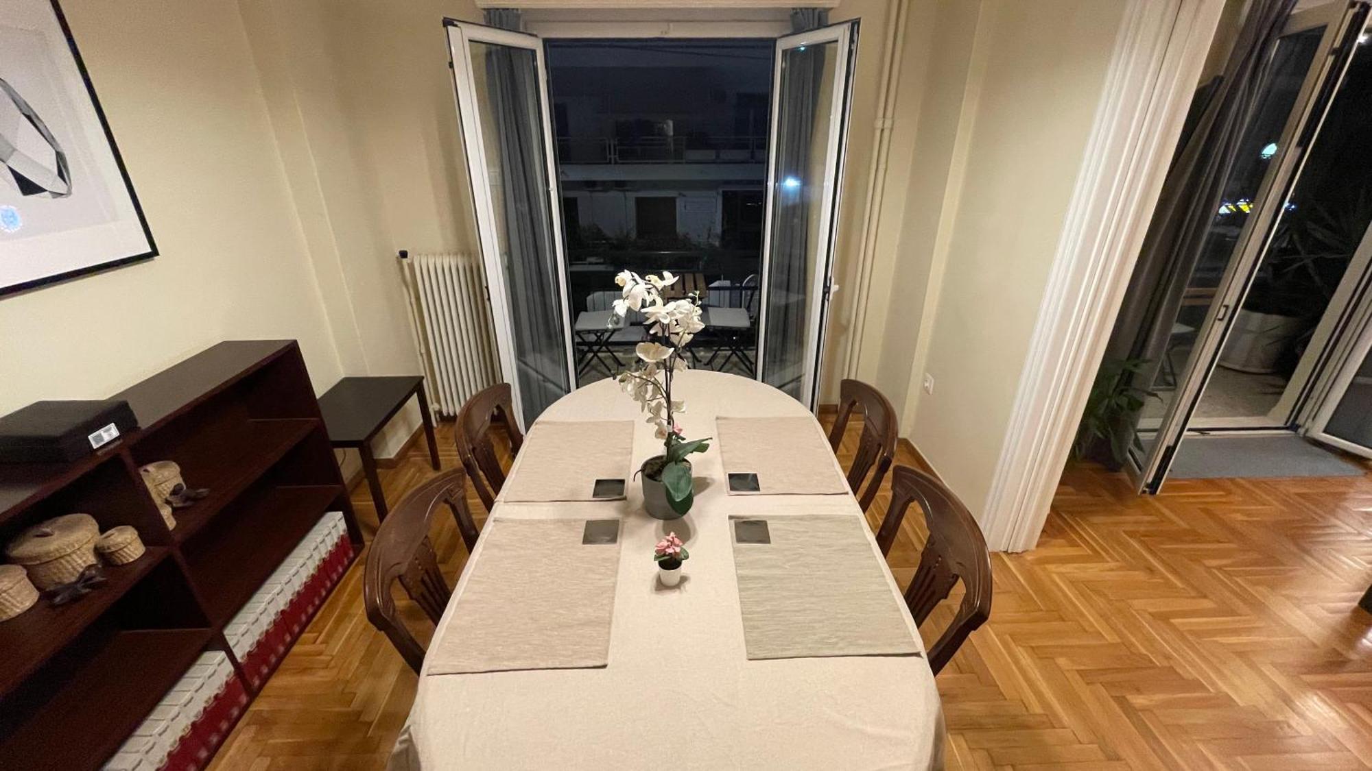 4 Newly Renovated Charming Apartments Steps From Panormou Metro Station Athen Zimmer foto