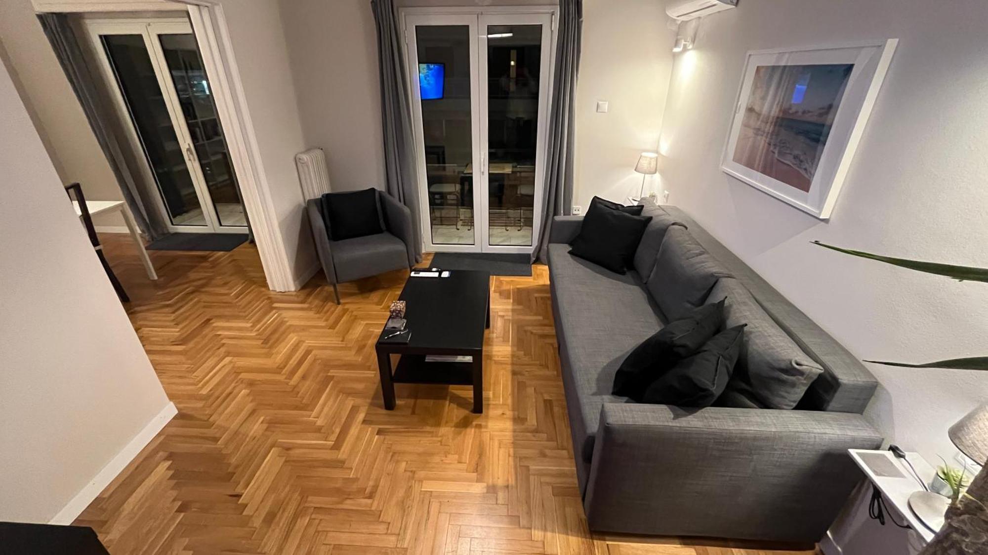 4 Newly Renovated Charming Apartments Steps From Panormou Metro Station Athen Zimmer foto