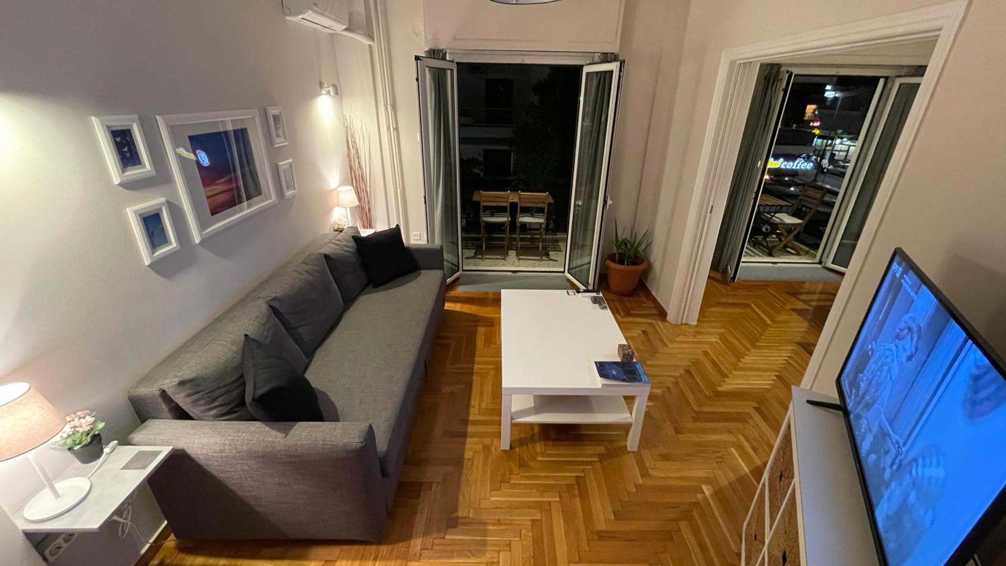 4 Newly Renovated Charming Apartments Steps From Panormou Metro Station Athen Zimmer foto